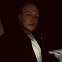 Знакомства: Ваня, 28 лет, Белово