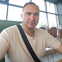 Знакомства: Валя Листопадов, 39 лет, Ялта