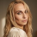 Знакомства: Ева, 32 года, Змеиногорск