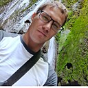 Знакомства: Александр, 28 лет, Симферополь