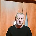 Знакомства: Артем, 38 лет, Томск