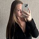 Знакомства: Карина, 19 лет, Владивосток