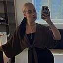 Знакомства: Полина, 26 лет, Челябинск