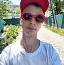 Знакомства: Кирилл, 23 года, Артем