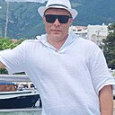 Знакомства: Максим, 38 лет, Ялта