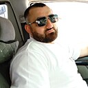 Знакомства: Гарик, 33 года, Челябинск