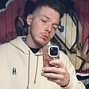 Знакомства: Артур, 23 года, Астрахань