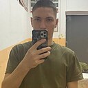 Знакомства: Дмитрий, 20 лет, Кореновск