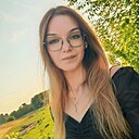 Знакомства: Софья, 21 год, Омск