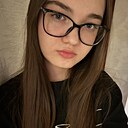Знакомства: Юлия, 18 лет, Сургут