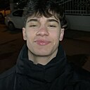 Знакомства: Илья, 19 лет, Салават