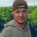Знакомства: Олег, 31 год, Калининград
