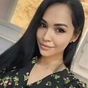 Знакомства: Tuvana, 27 лет, Алматы