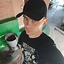 Знакомства: Олег, 30 лет, Луганск