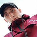 Знакомства: Гарик, 32 года, Павлодар