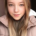 Знакомства: Соня, 18 лет, Гомель