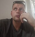 Знакомства: Виктор, 35 лет, Воложин