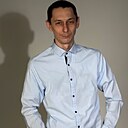 Знакомства: Александр, 33 года, Соликамск