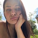 Знакомства: Ксюша, 26 лет, Москва
