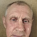 Знакомства: Дмитрий, 69 лет, Волжский