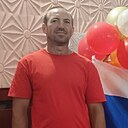 Знакомства: Игорь, 40 лет, Снежное
