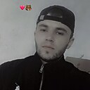 Знакомства: Денчик, 26 лет, Худжанд