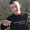 Знакомства: Данил, 22 года, Березники