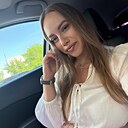 Знакомства: Елена, 28 лет, Энгельс