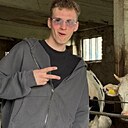 Знакомства: Кирилл, 22 года, Гомель