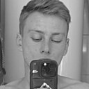 Знакомства: Evgeniy, 27 лет, Керчь