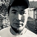 Знакомства: Бек, 29 лет, Кингисепп