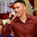 Знакомства: Жанат, 40 лет, Курган