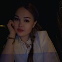 Знакомства: Маръям, 32 года, Москва