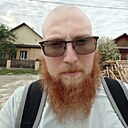 Знакомства: Роман, 27 лет, Арамиль