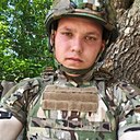 Знакомства: Денис, 25 лет, Донецк
