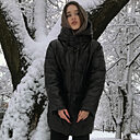 Знакомства: Юля, 19 лет, Москва
