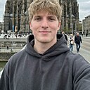 Знакомства: Кирилл, 30 лет, Красноярск