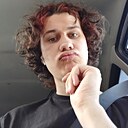 Знакомства: Максим, 18 лет, Яранск
