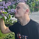 Знакомства: Максим, 20 лет, Псков