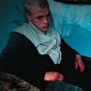 Знакомства: Кирилл, 24 года, Ромны