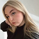 Знакомства: Екатерина, 20 лет, Волхов