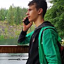 Знакомства: Денис, 19 лет, Партизанск