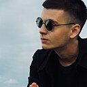 Знакомства: Денис, 19 лет, Курчатов