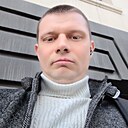 Знакомства: Миша, 27 лет, Белгород