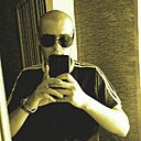 Знакомства: Илья, 18 лет, Курган