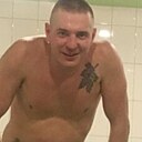 Знакомства: Артём, 39 лет, Нижний Тагил