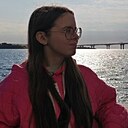 Знакомства: Эмилия, 18 лет, Санкт-Петербург