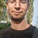 Знакомства: Артём, 24 года, Волгодонск