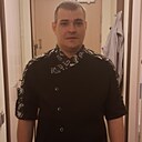 Знакомства: Александр, 42 года, Магадан