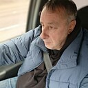 Знакомства: Андрей, 63 года, Москва